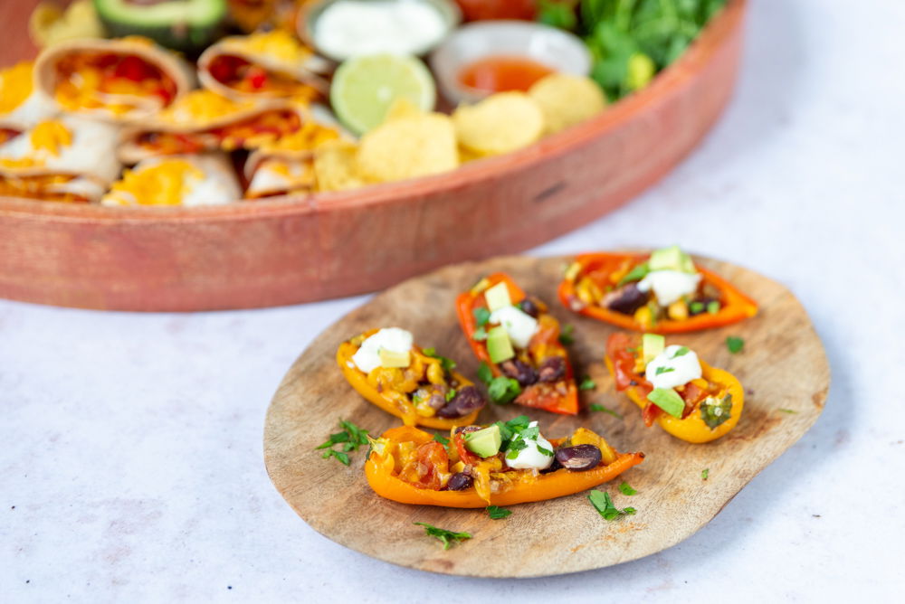 Gevulde snackpaprika’s met bonen en mais