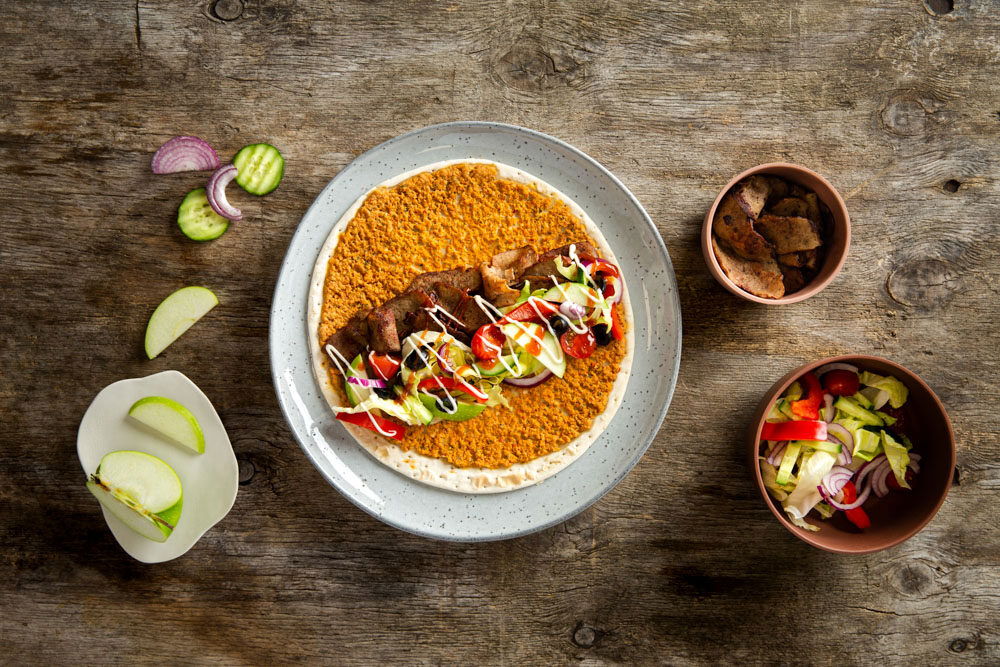 Lahmacun Met Kip Kebab