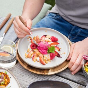 Gegrilde nectarine met citroenricotta en frambozenijs
