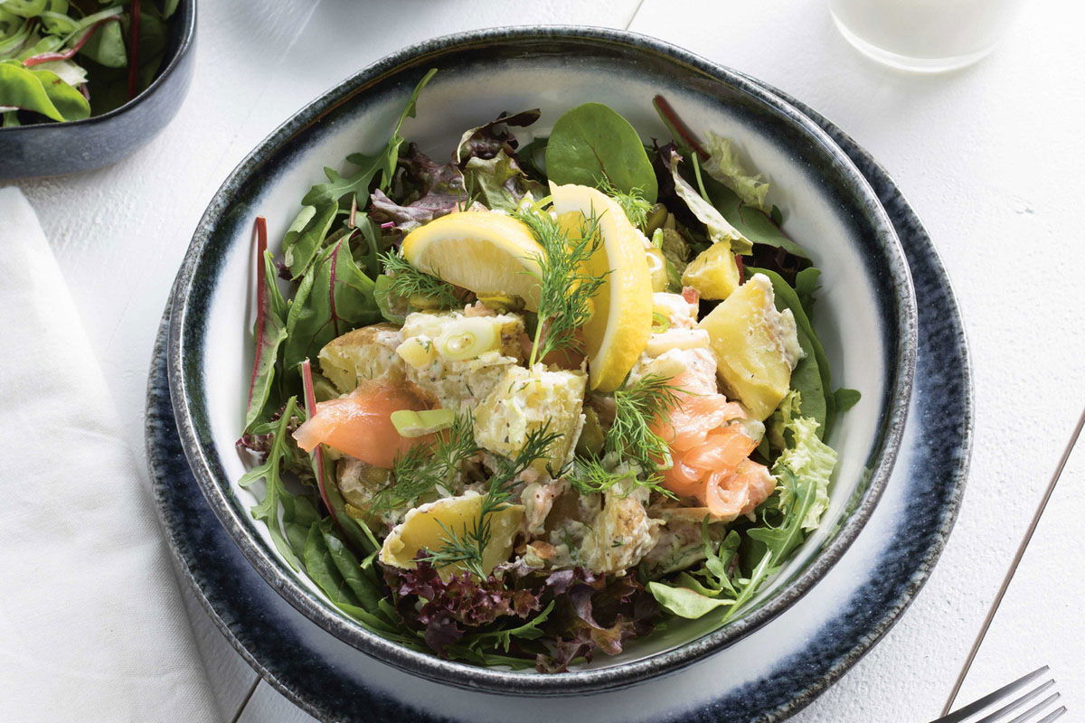 Aardappel Zalmsalade Op Zweedse Wijze