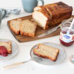 Aardbeien-bananenbrood