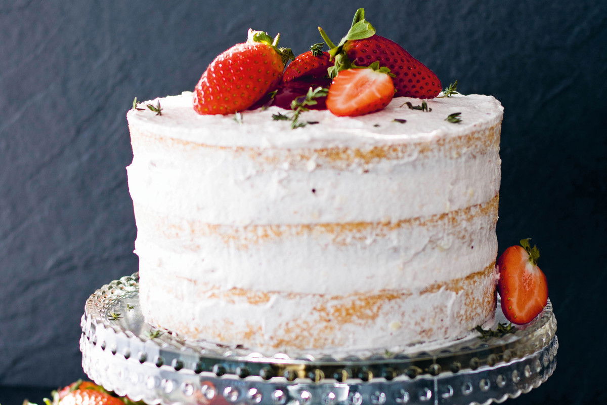 Aardbeien Laagjestaart Met Tijmsiroop