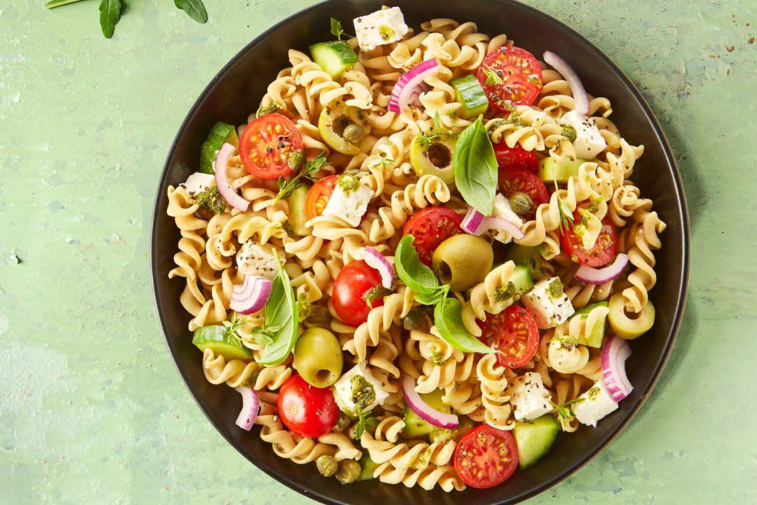 Griekse Pastasalade Met Zelfgemaakte Dressing