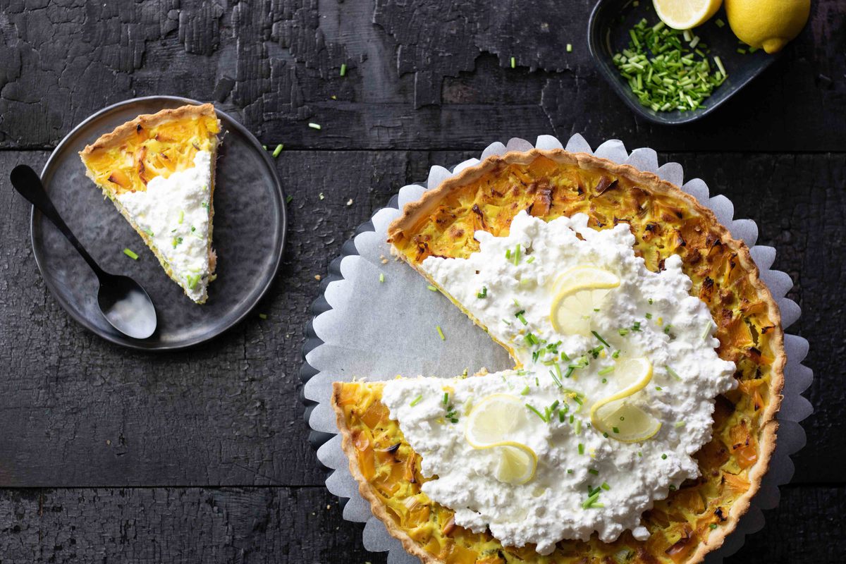 Hartige Taart Met Zalm Citroen En Cottage Cheese