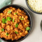 Kikkererwtencurry met kruidige rijst