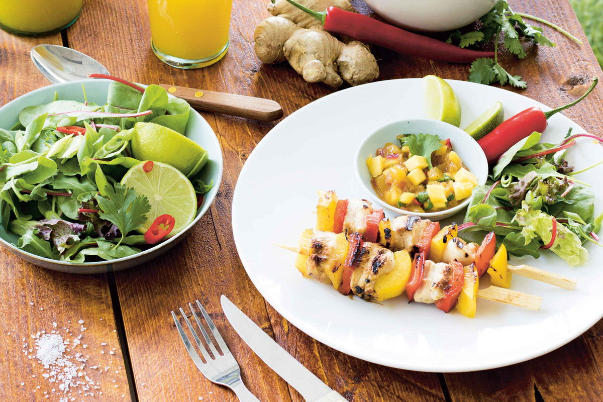 Kip Paprikaspiesen Met Mangosalsa
