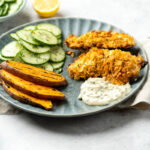 Krokante kip met gegrilde zoete aardappel