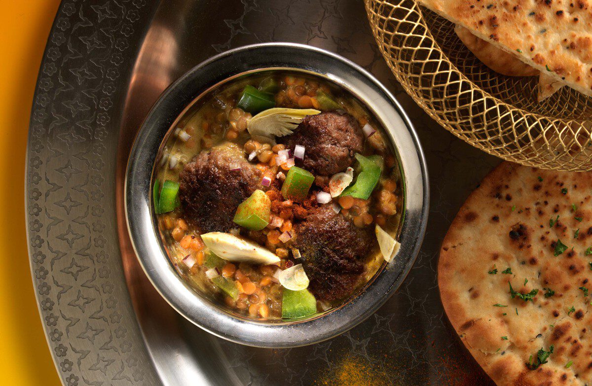 Linzencurry Met Gehaktballetjes En Naanbrood