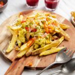 Loaded fries met vegetarische rendang