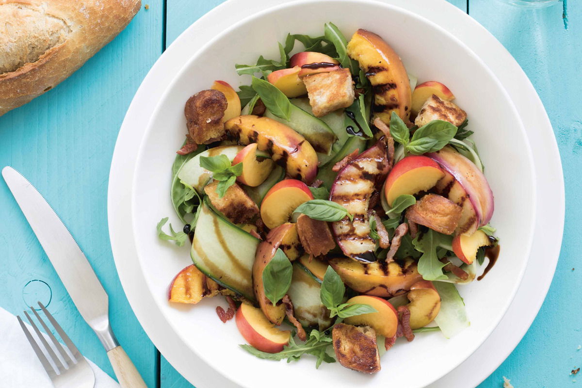 Nectarinesalade Met Suikerbroodcroutons