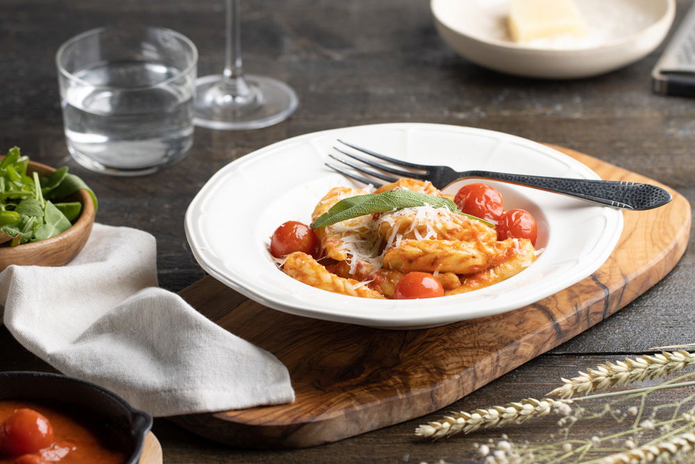 Pasta Culurgiones Met Salie Tomatensaus