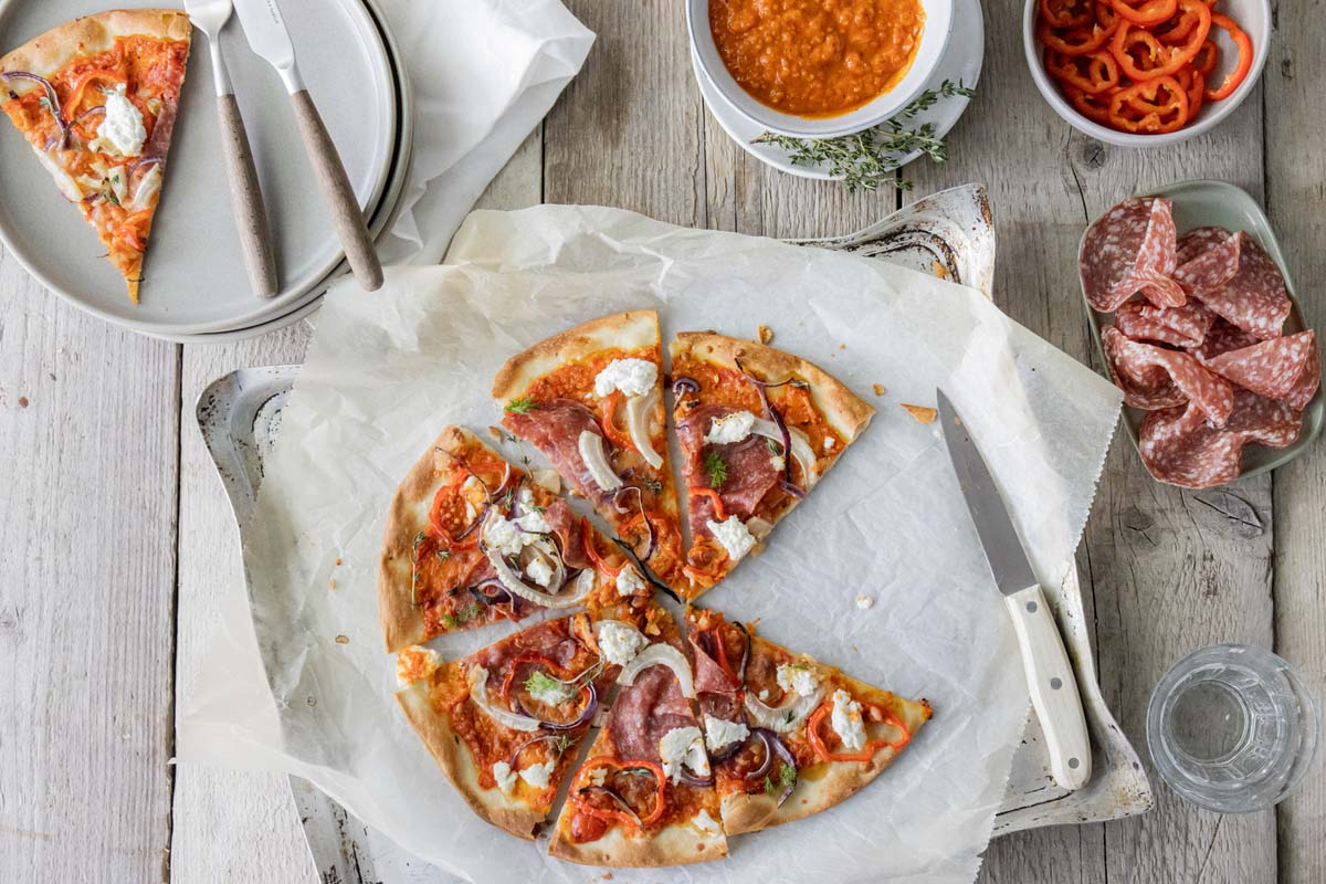 Pizza Met Venkelsalami En Ricotta