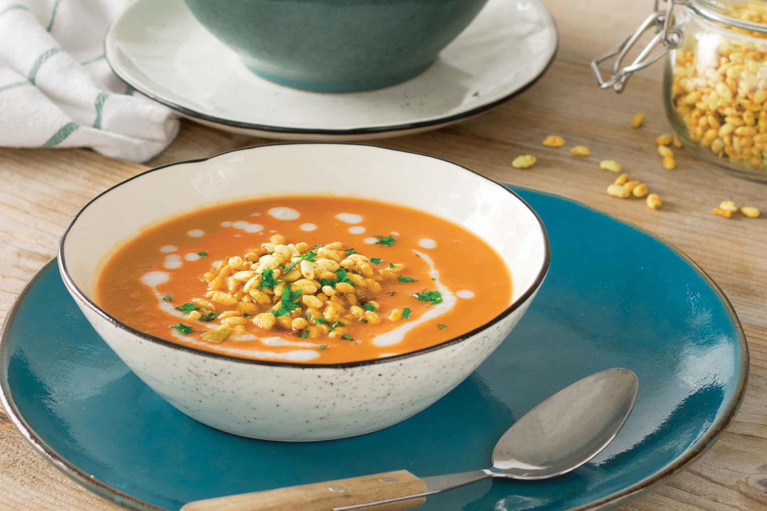 Rode Linzensoep Met Gepofte Rijst