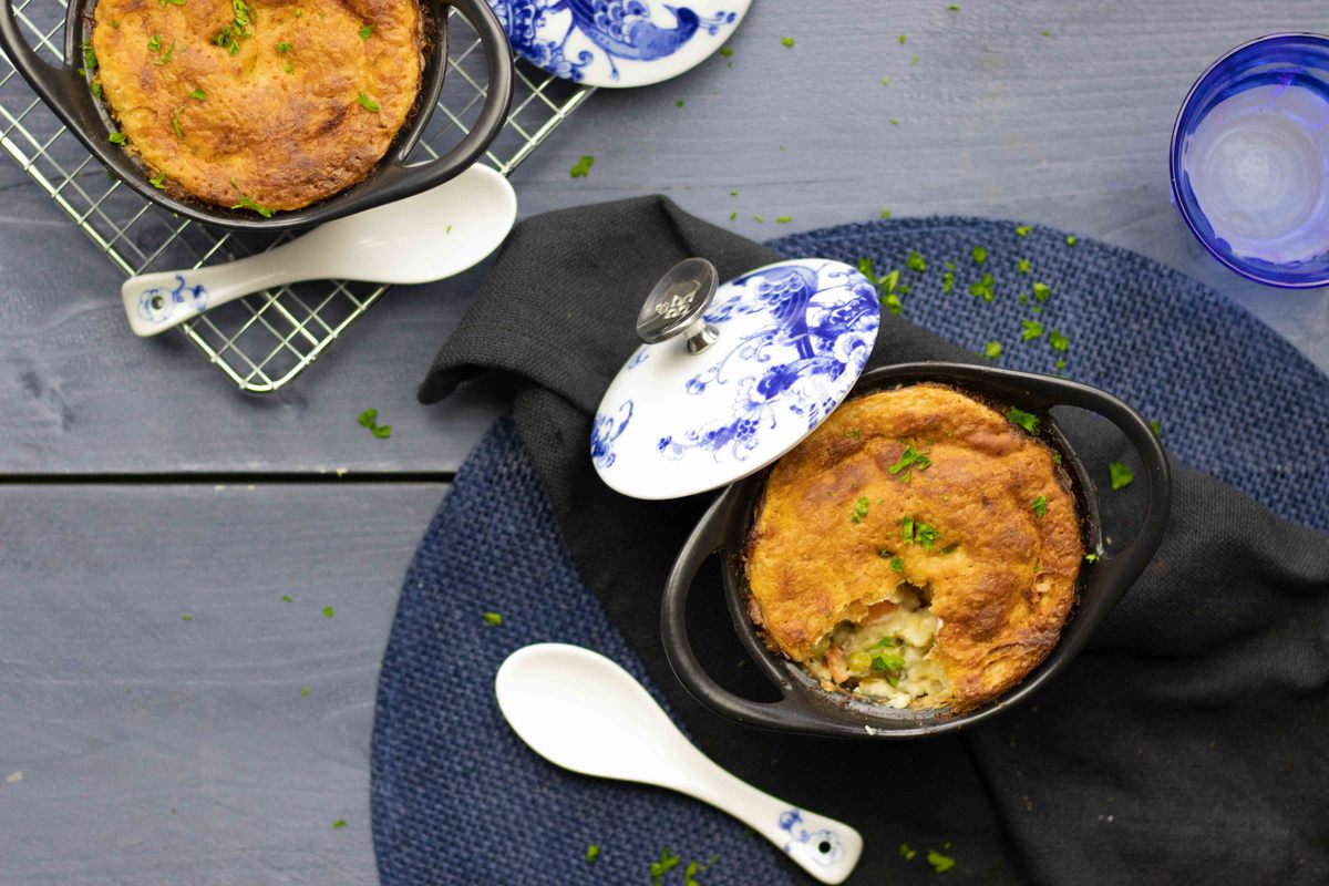 Romig Vispannetje Met Bladerdeeg