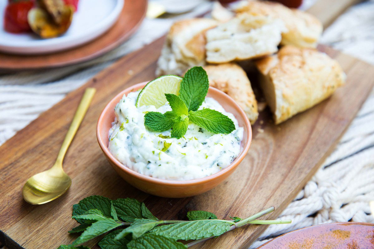 Toum Met Munt En Limoen