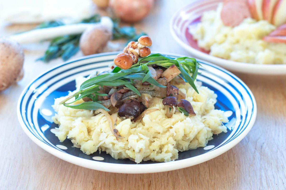 Zuurkoolstamppot Met Bospaddenstoelen En Dragon