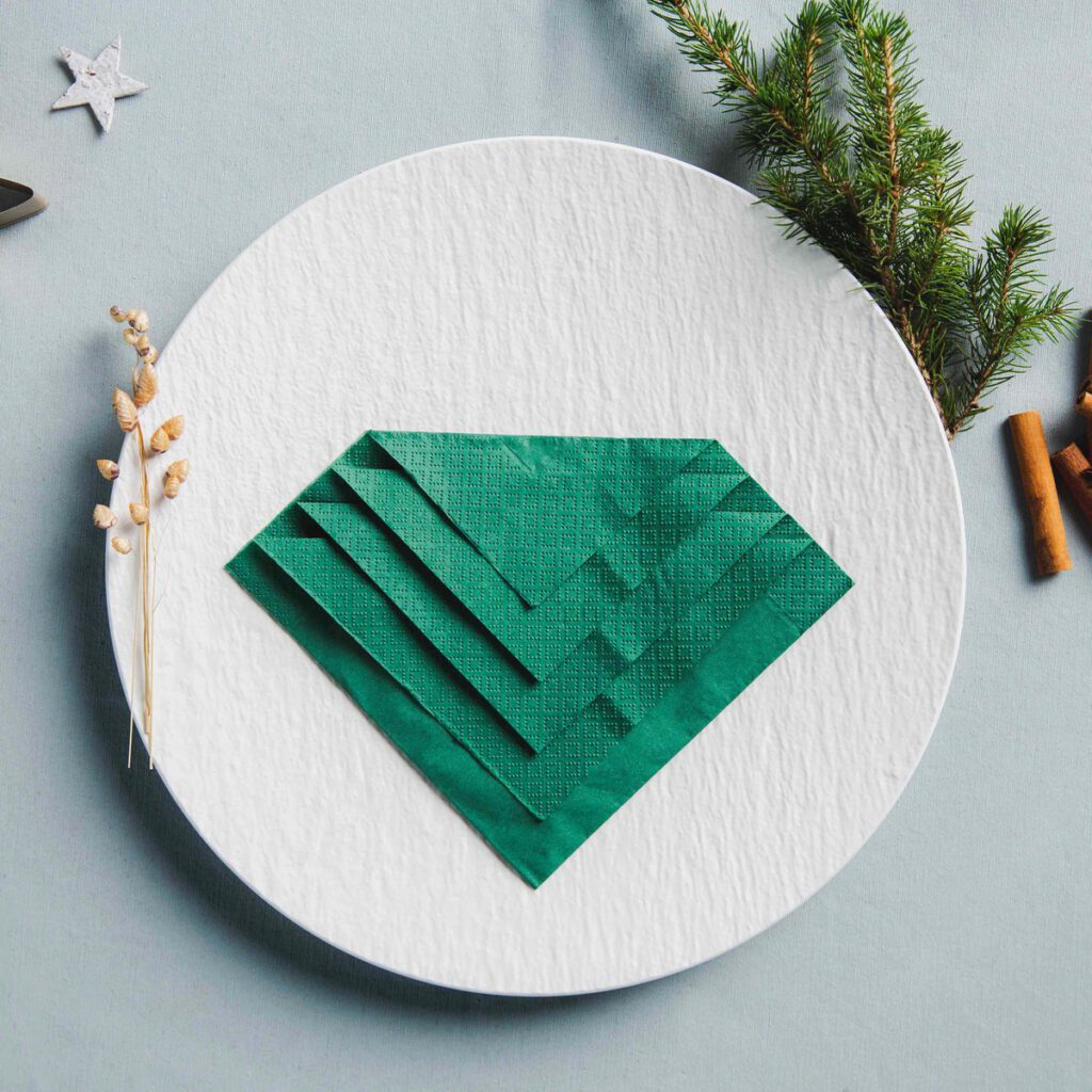Kerstboomservet vouwen