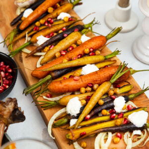 Wortelen uit de oven met kikkererwten en venkel