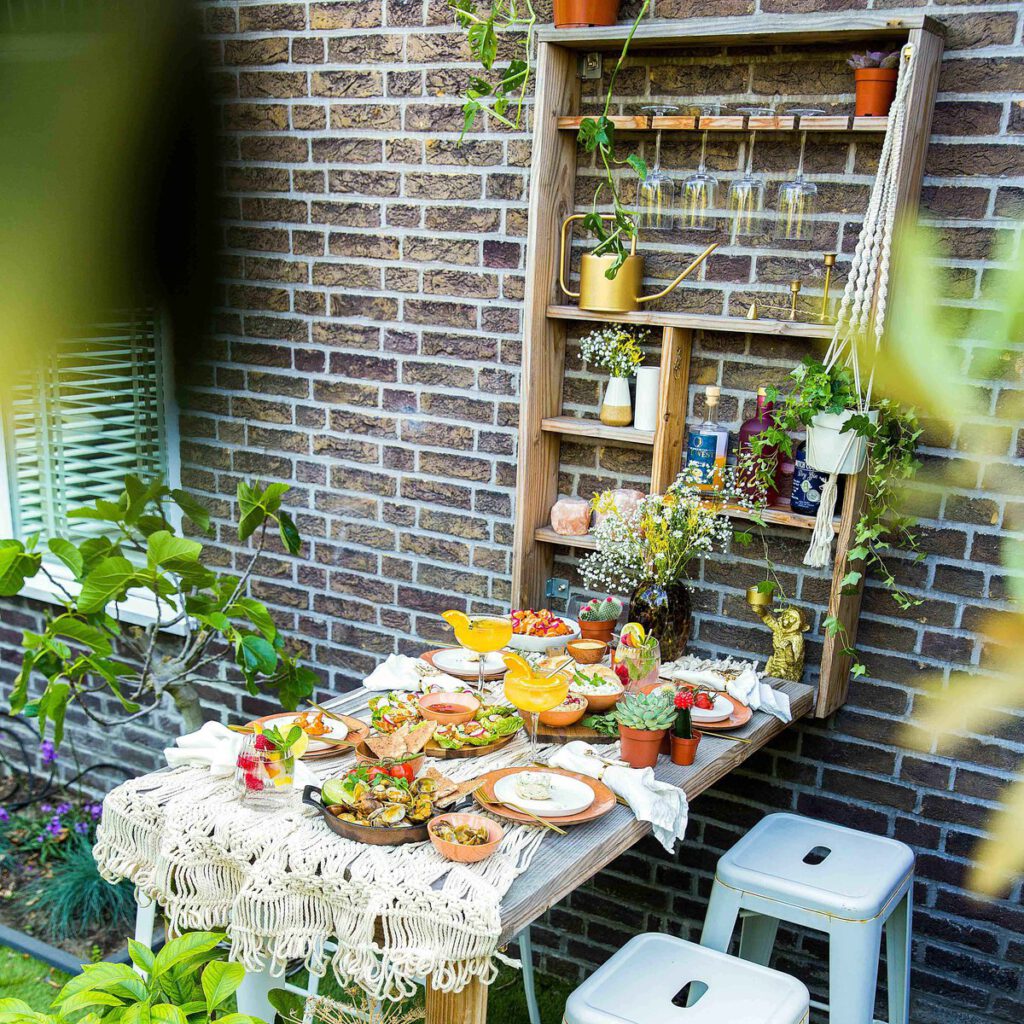 Uitklapbare borreltafel