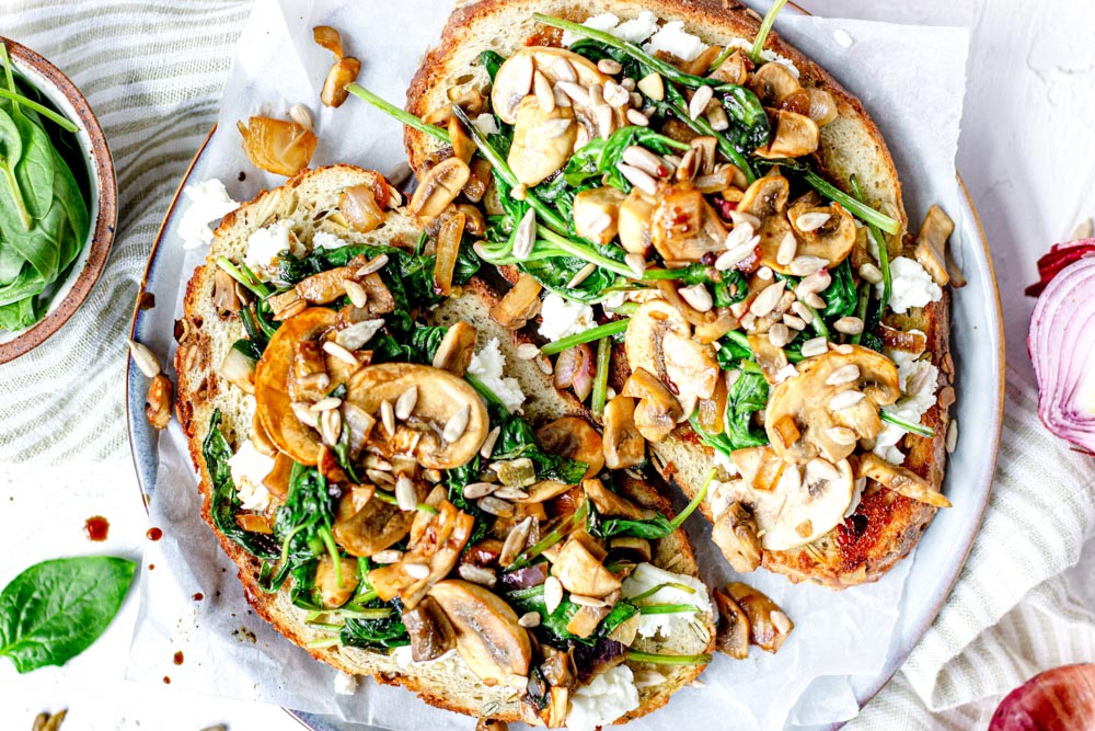 Toast Met Champignons Spinazie Feta