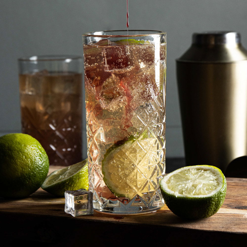 Cocktail dark 'n stormy