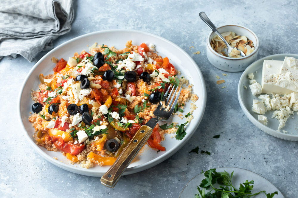 Paprikastoof met couscous en feta