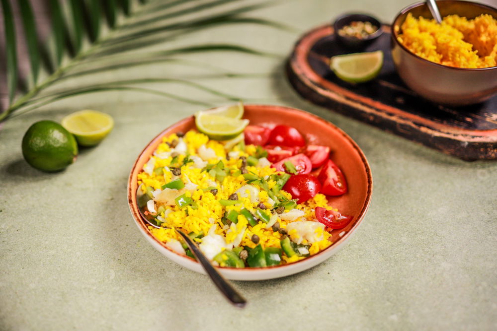Gele rijst met kabeljauw