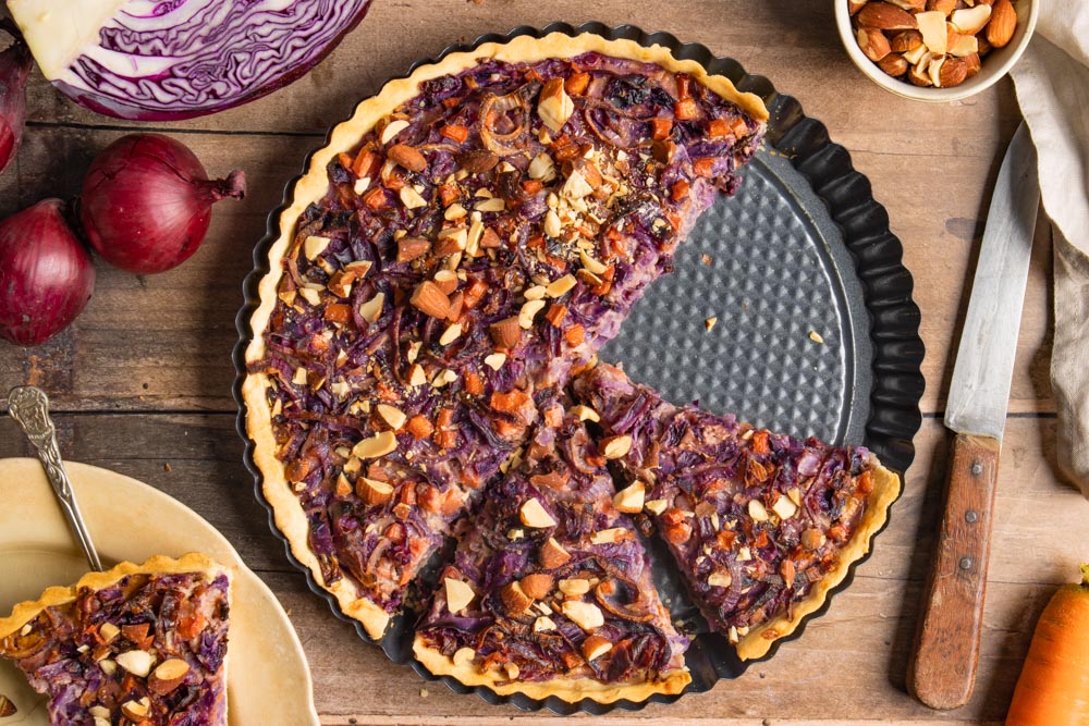 Hartige Taart Met Rode Kool