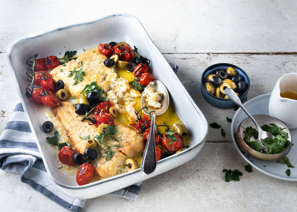 Kabeljauw Uit De Oven Griekse Stijl Met Zelfgemaakte Citroensaus