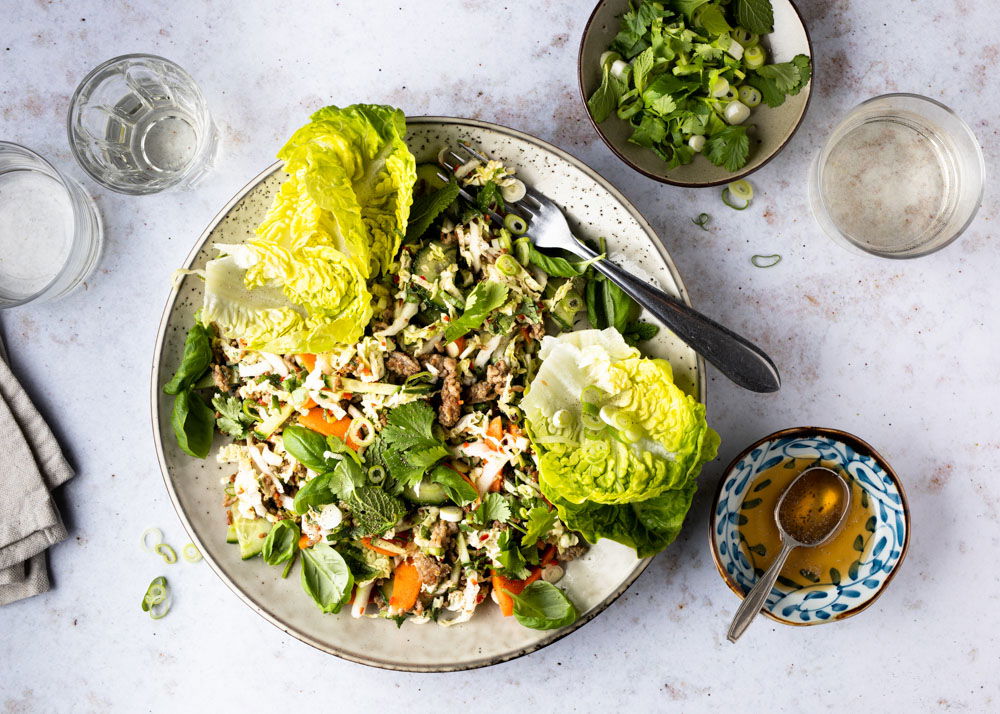 Thaise salade met pittig gehakt