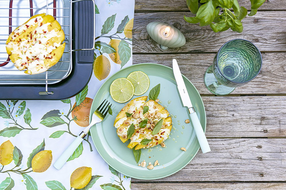 Gepofte mango met mozzarella