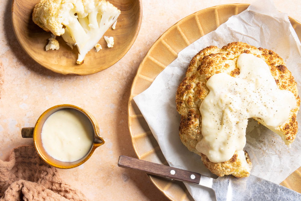 bechamelsaus met geroosterde bloemkool