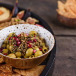 Gemarineerde Perzische olijven met pecannoten