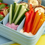 Groentesticks met hummus dip