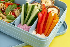 Groentesticks met hummus dip