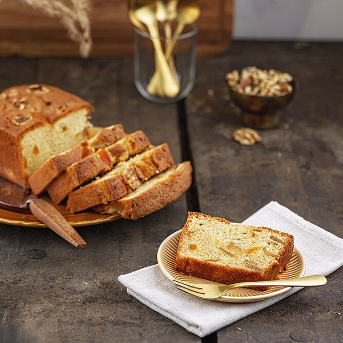 Abrikoos Gember En Walnoot Cake