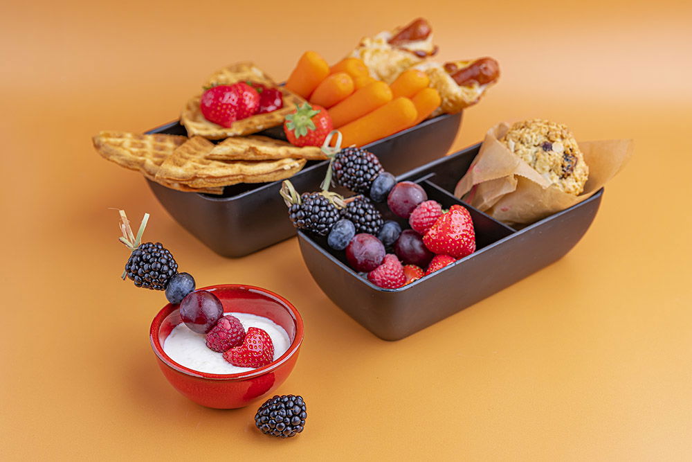 Roodftuitspies Met Yoghurtdip