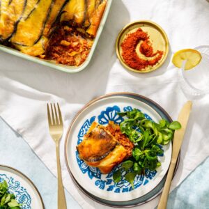 Moussaka met tomatensambal van harissa