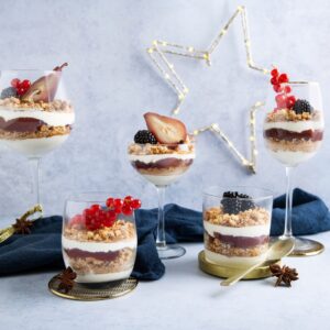 Trifle met steranijs, stoofperen, cantuccini crumble en mascarponeroom