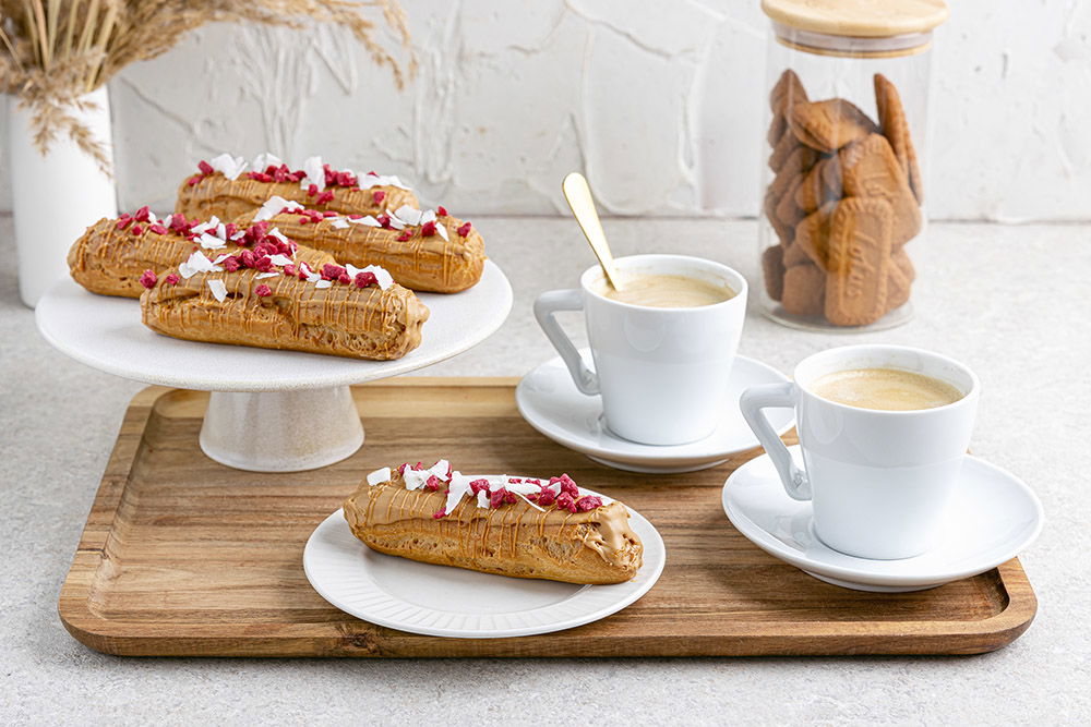 Lotus Biscoff eclair
