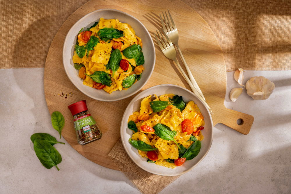 WSB Toscane Ravioli Met Romige Tomatensaus En Spinazie