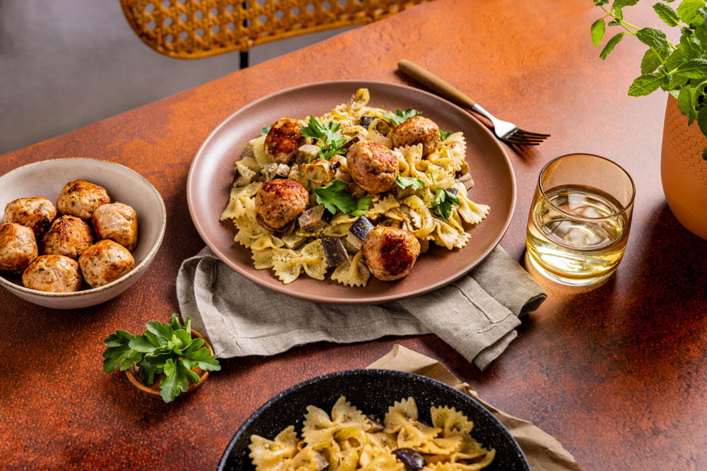 Farfalle Pasta Met Kipgehaktballen