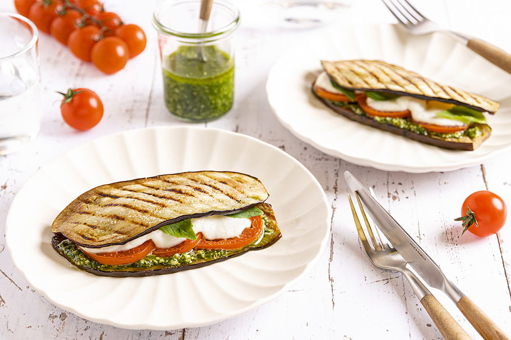 Auberginetosti Caprese 0013 2 Low Res