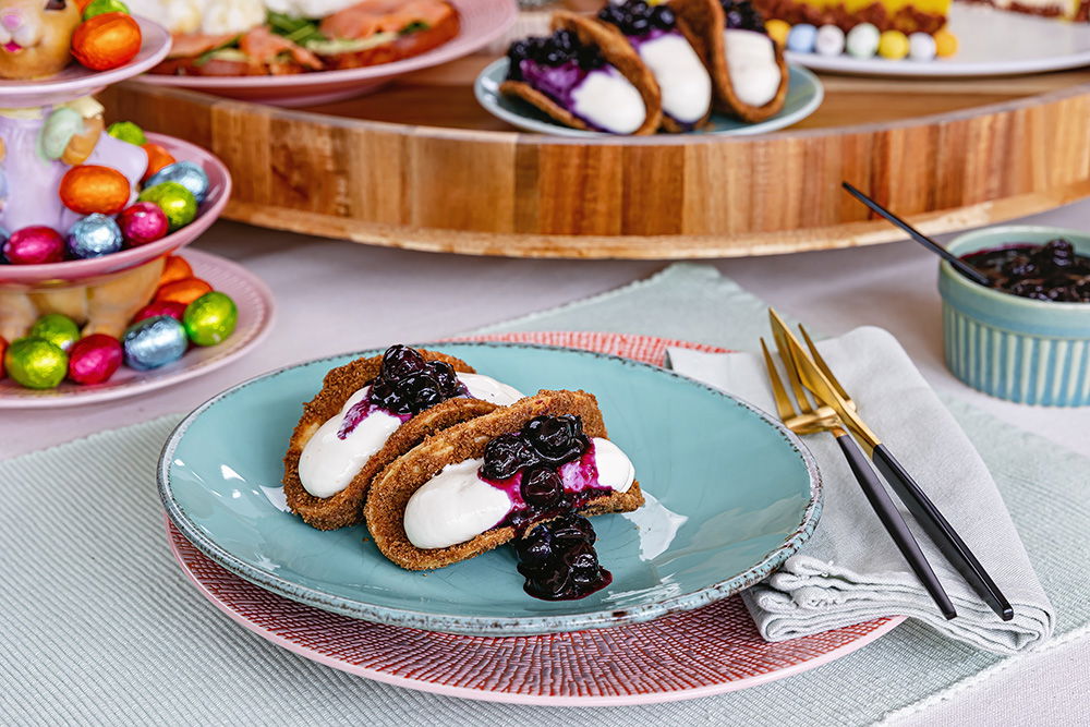 Familie Paastafel Cheesecake Taco's Met Blauwe Bessen 0009 4 Low Res