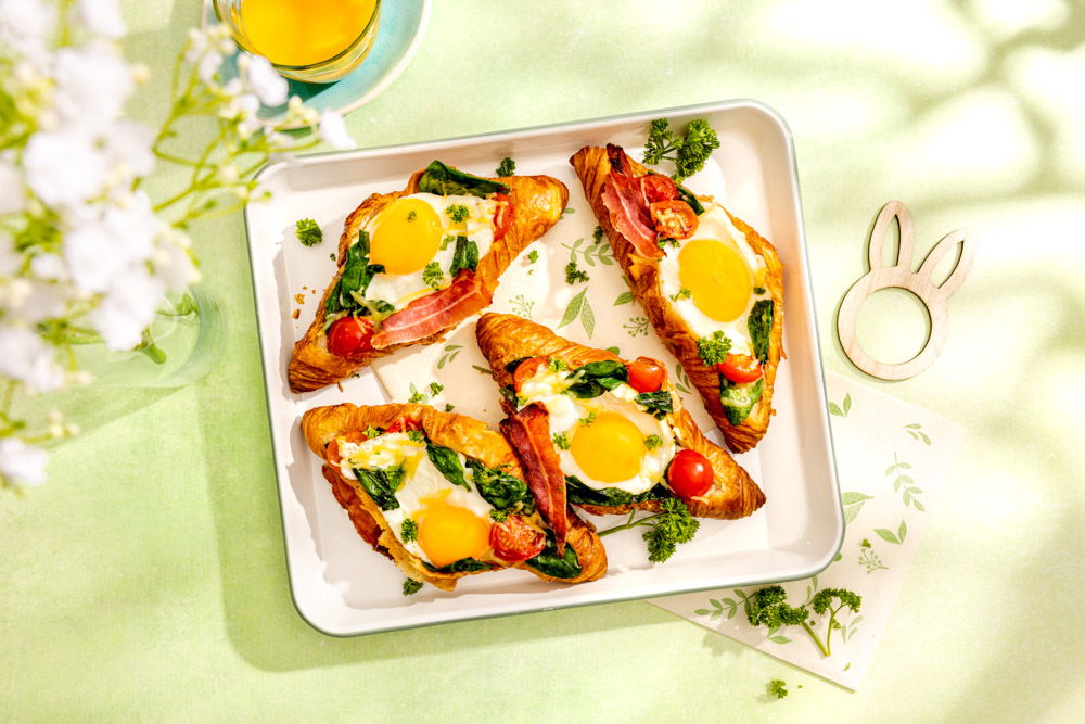 Gevulde croissant met ei