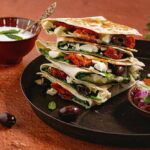 Griekse quesadilla’s met muntyoghurt