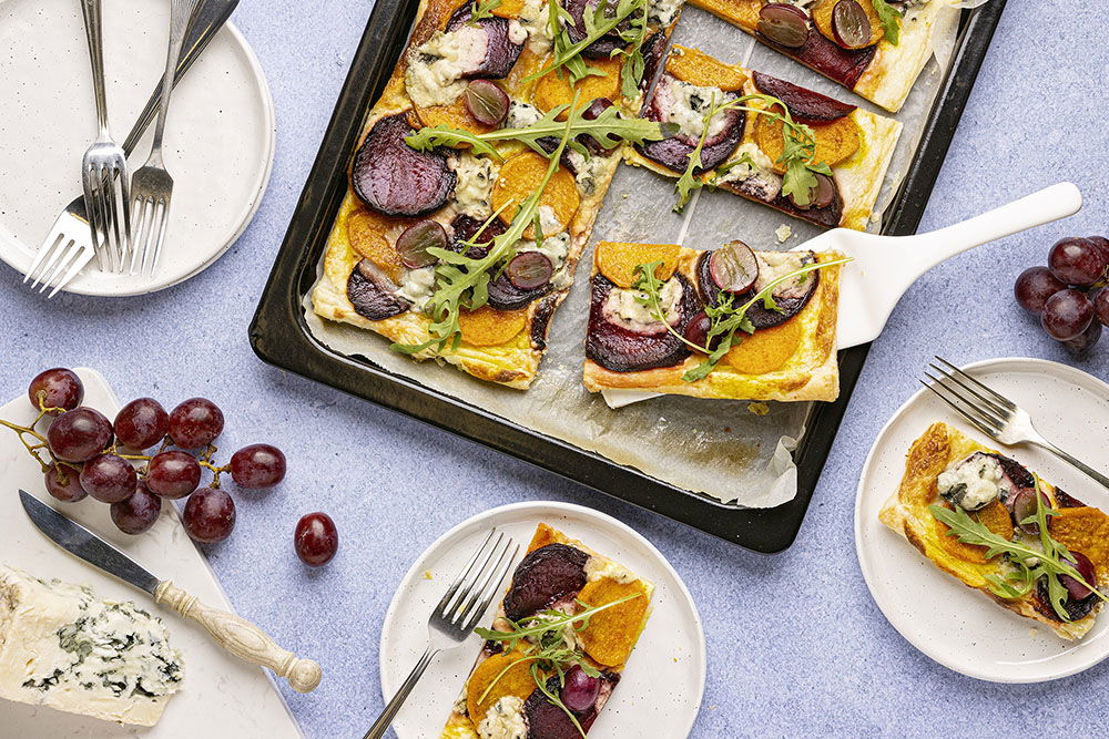 Bieten plaattaart met zoete aardappel