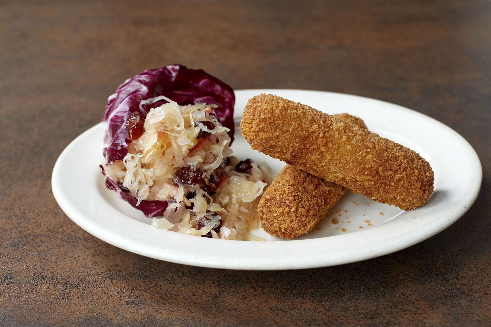 Frisse Zuurkoolsalade Met Oesterzwamkroket