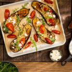 Geroosterde aubergine met bloemkoolrijst en feta