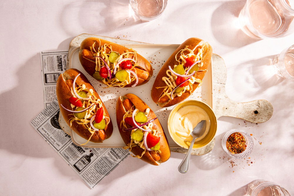 Vega hotdog met chimichurri en koolsla